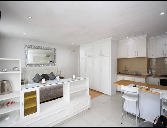 9 BEDROOM HOUSE FOR SALE IN MORNING HILL